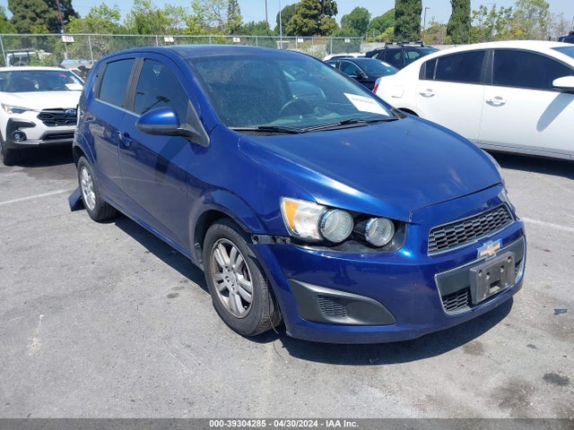 2014 1G1JC6SB3E4194948 main image