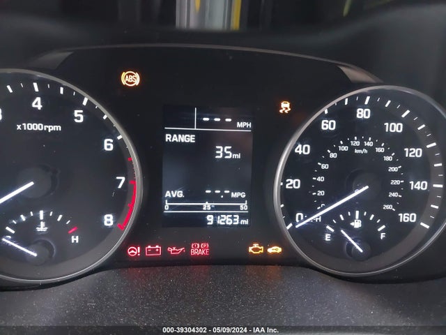 Hyundai ELANTRA SE 2018 KMHD74LF8JU467189 Image 7