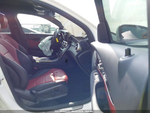 W1N0G8DB7MV263142 Mercedes-Benz Glc 300 Suv