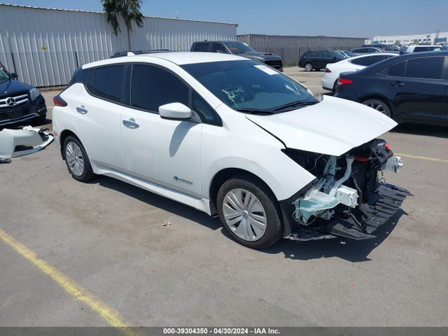 Nissan LEAF S 2018 1N4AZ1CP5JC310658 Image 1