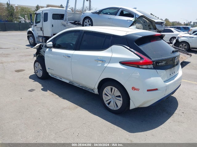 Nissan LEAF S 2018 1N4AZ1CP5JC310658 Image 3