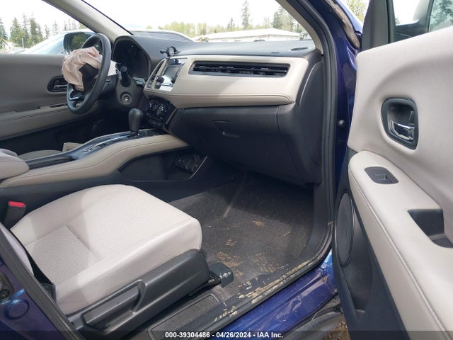 Honda HR-V LX 2017 3CZRU6H33HM704970 Image 5
