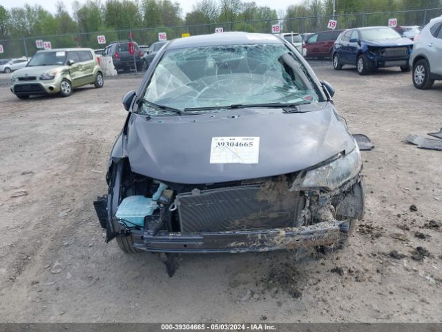 3HGGK5H40JM736370 Honda FIT LX