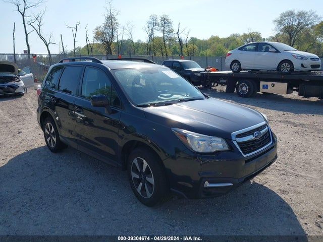 Subaru Forester 2.5i Premium 2018 JF2SJAEC3JH539084 Image 1