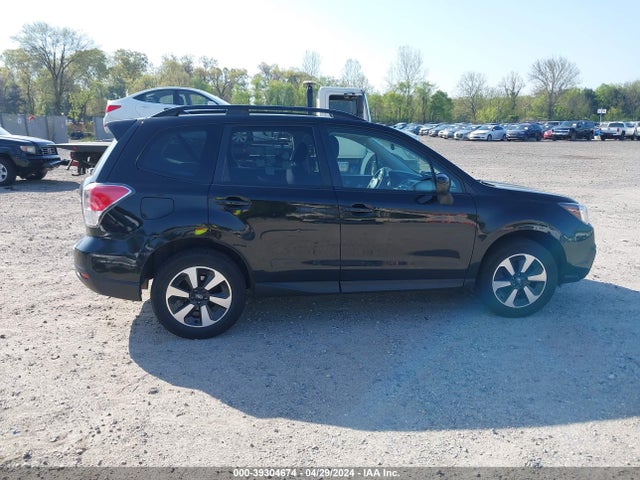 Subaru Forester 2.5i Premium 2018 JF2SJAEC3JH539084 Image 13