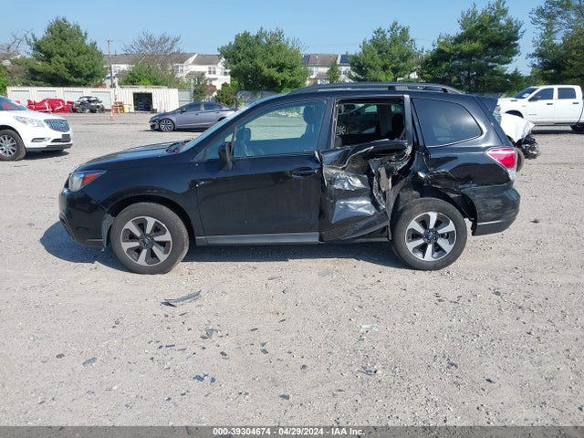 Subaru Forester 2.5i Premium 2018 JF2SJAEC3JH539084 Image 14