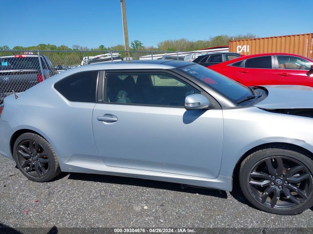 Scion Tc 10 Series 2014 JTKJF5C7XE3073027 Image 13