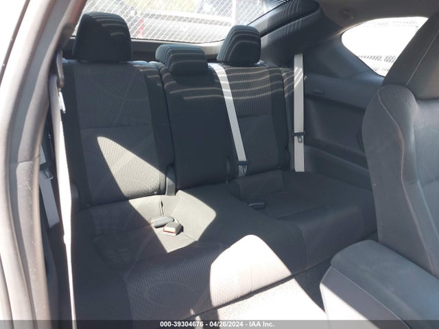 Scion Tc 10 Series 2014 JTKJF5C7XE3073027 Image 8