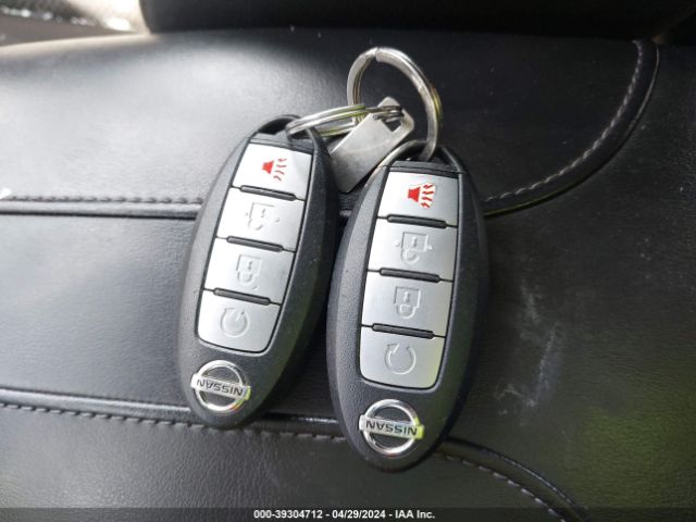 JN1BJ1CP4JW189645 Nissan Rogue Sport Sv