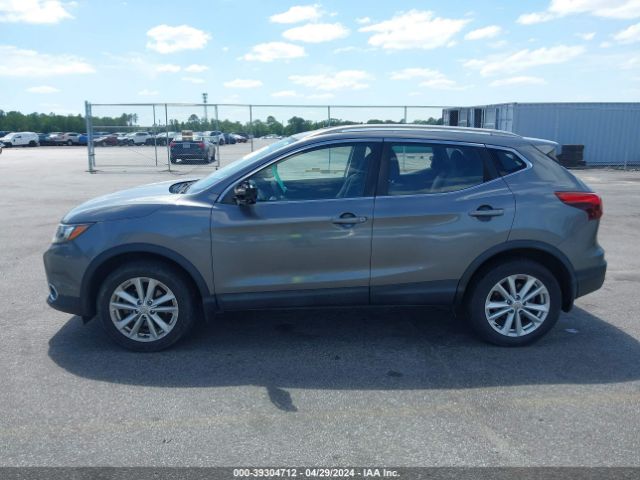 JN1BJ1CP4JW189645 Nissan Rogue Sport Sv