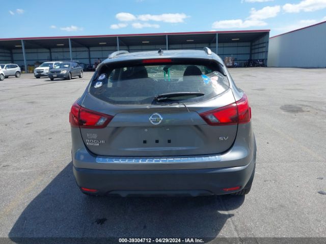 JN1BJ1CP4JW189645 Nissan Rogue Sport Sv