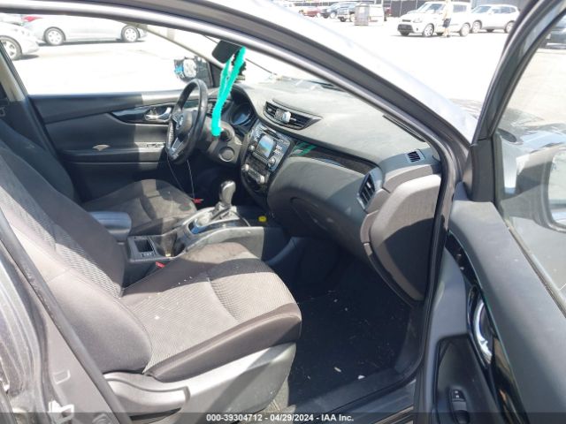 JN1BJ1CP4JW189645 Nissan Rogue Sport Sv