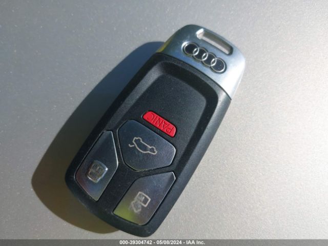WAUBNCF58JA005762 Audi A5 2.0t Premium