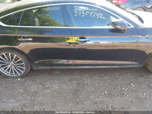 WAUBNCF58JA005762 Audi A5 2.0t Premium