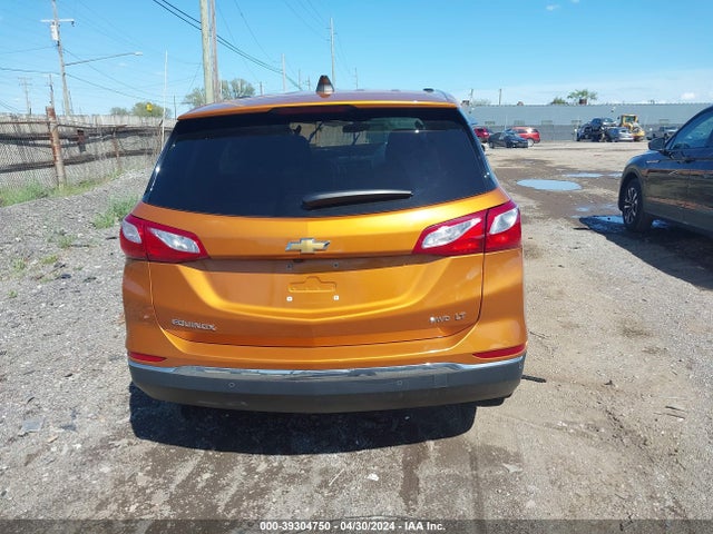 Chevrolet EQUINOX LT 2018 2GNAXSEV6J6152817 Image 17