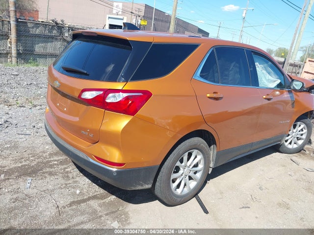 Chevrolet EQUINOX LT 2018 2GNAXSEV6J6152817 Image 4