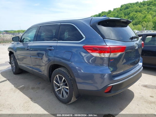 Toyota Highlander Xle 2019 5TDJZRFH5KS984516 Image 3