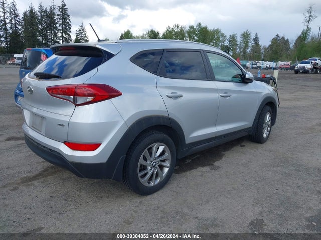 Hyundai TUCSON SE 2016 KM8J3CA45GU107879 Image 4