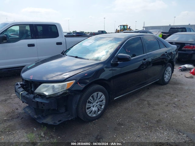 Toyota CAMRY LE 2014 4T1BF1FK6EU414482 Image 2