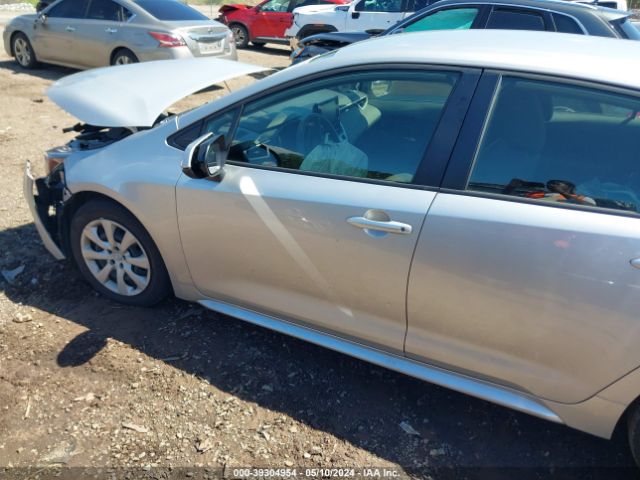JTDEPMAE1NJ214905 Toyota COROLLA LE
