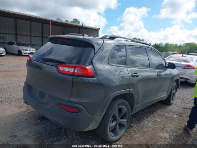 1C4PJLCB2GW233377 Jeep Cherokee Altitude