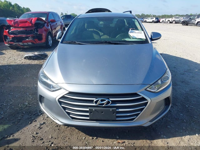 39304997 :رقم المزاد ، 5NPD74LF2HH171996 vin ، 2017 Hyundai Elantra Se مزاد بيع