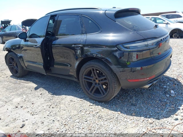 2019 PORSCHE MACAN WP1AB2A54KLB33817 Photo 2