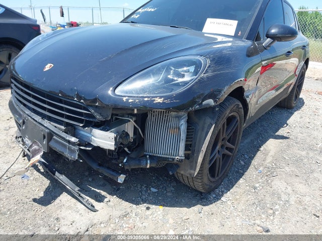 2019 PORSCHE MACAN WP1AB2A54KLB33817 Photo 5