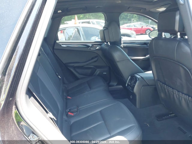 2019 PORSCHE MACAN WP1AB2A54KLB33817 Photo 7
