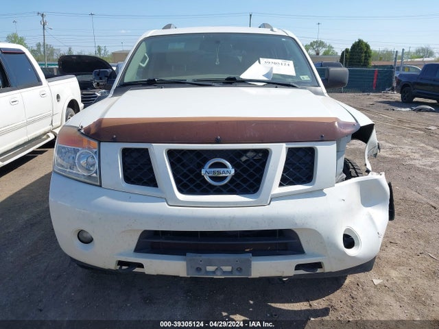 Nissan ARMADA SV 2014 5N1BA0NC0EN608714 Image 12