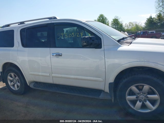 Nissan ARMADA SV 2014 5N1BA0NC0EN608714 Image 13