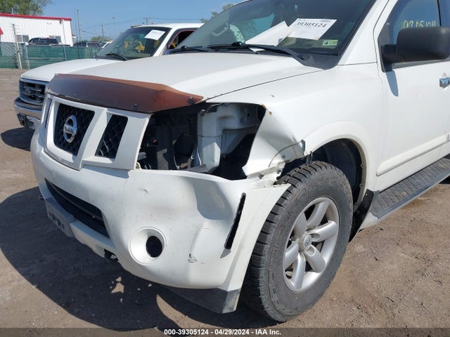 Nissan ARMADA SV 2014 5N1BA0NC0EN608714 Image 6