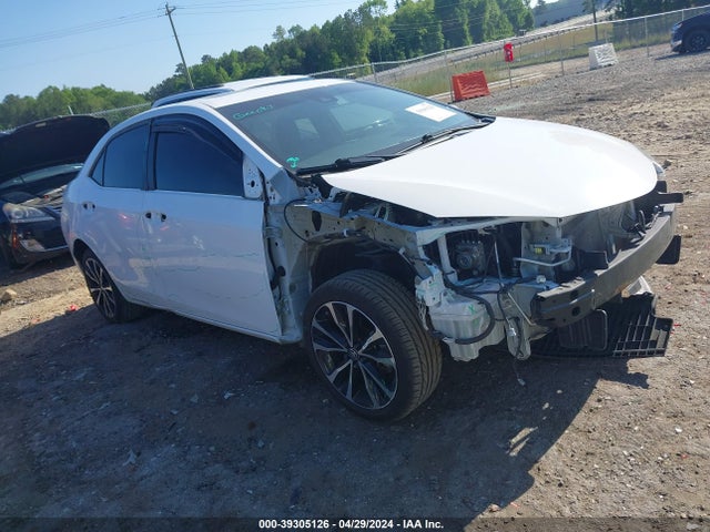 Toyota COROLLA SE 2018 5YFBURHE1JP777246 main image