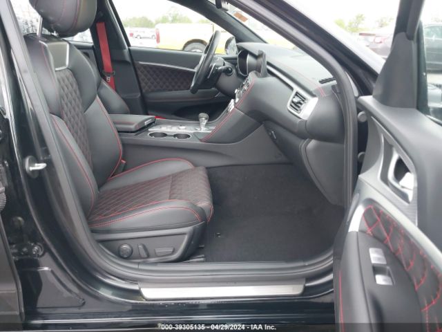 KMTG54TE1NU085477 Genesis G70 3.3t Awd