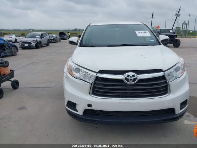 Toyota Highlander Le 2015 5TDZARFH2FS013649 Image 6