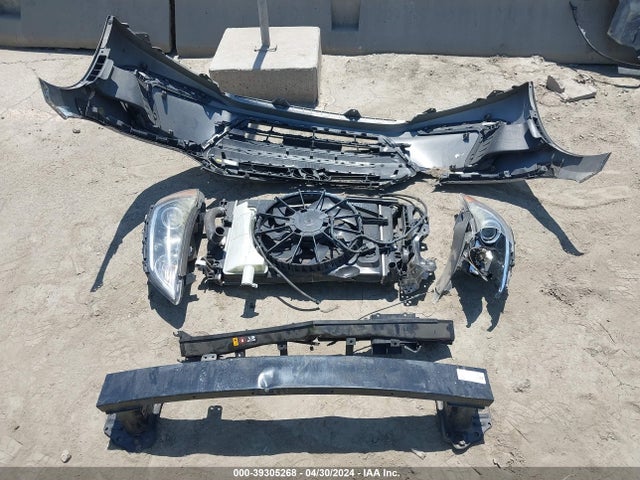 Hyundai ELANTRA SE 2017 5NPD74LF9HH196930 Image 12
