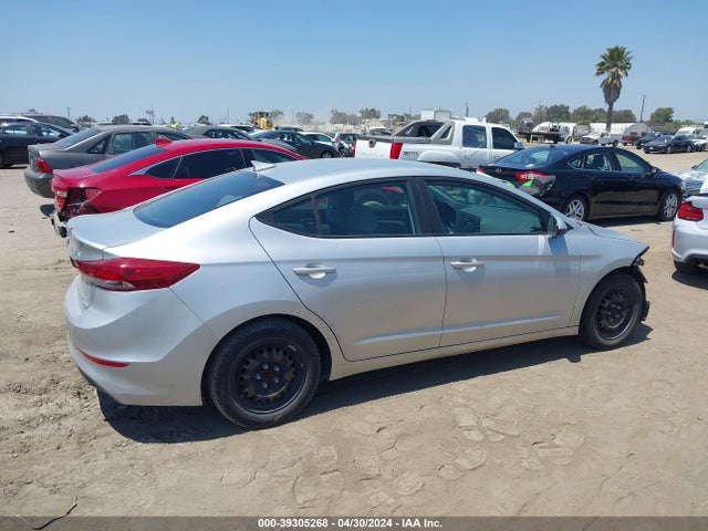 Hyundai ELANTRA SE 2017 5NPD74LF9HH196930 Image 4