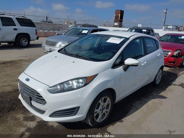 Ford FIESTA SE 2015 3FADP4EJ9FM189510 Image 2