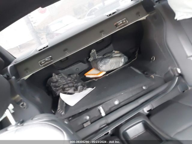 WBA2J1C59KVD09961 BMW 230I