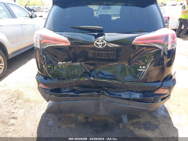 Toyota RAV4 LE 2018 2T3BFREV9JW773756 Image 6