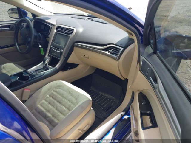 3FA6P0H71FR251325 Ford FUSION SE