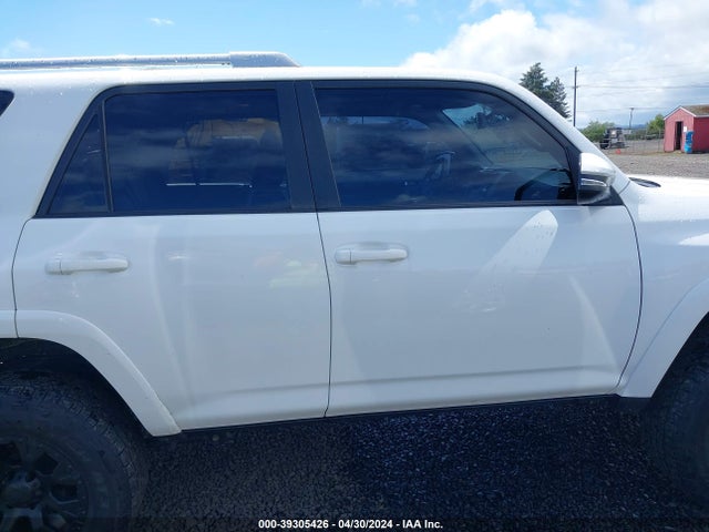 Toyota 4runner Sr5 Premium 2016 JTEBU5JR3G5377003 Image 13