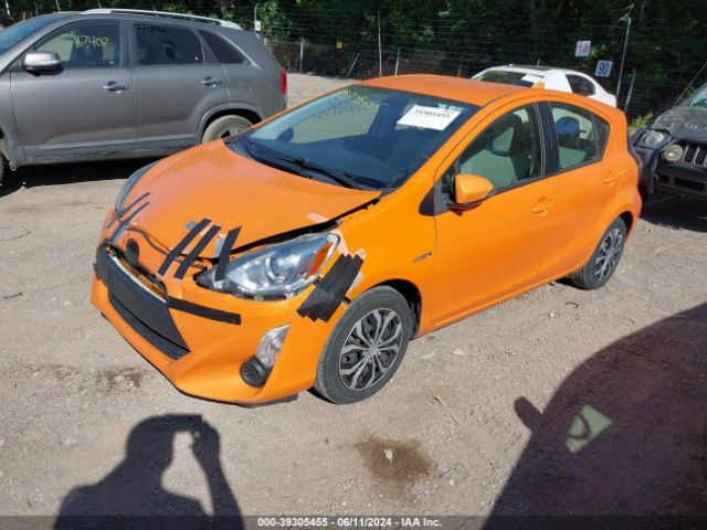 JTDKDTB38F1092502 Toyota Prius C One