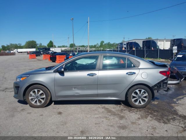 3KPA24AD8NE500221 KIA RIO S