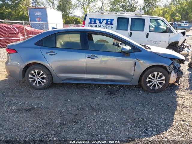 Toyota Corolla Hybrid Le 2021 JTDEAMDE6MJ009916 Image 13