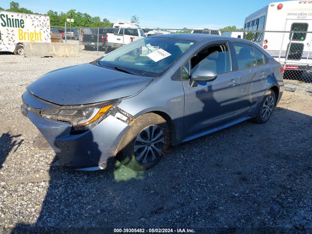 Toyota Corolla Hybrid Le 2021 JTDEAMDE6MJ009916 Image 2