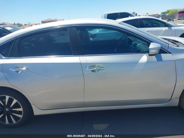 Nissan Altima 2.5 Sl 2018 1N4AL3AP1JC111669 Image 14