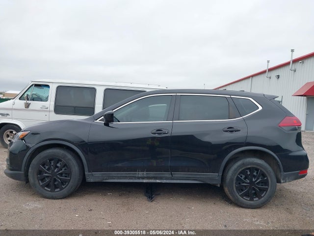 Nissan ROGUE S 2018 5N1AT2MT9JC700493 Image 14