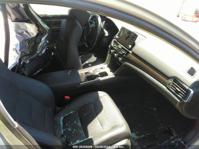 1HGCV2F94KA011629 Honda Accord Touring 2.0t