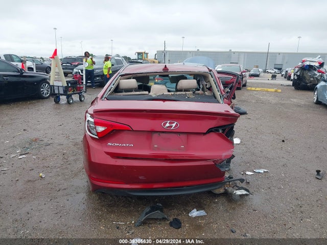 Hyundai SONATA SE 2015 5NPE24AF3FH169113 Image 17